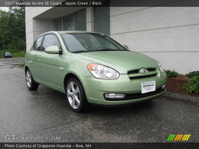 2007 Hyundai Accent SE Coupe in Apple Green