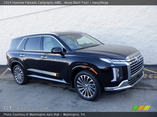 2024 Hyundai Palisade Calligraphy AWD in Abyss Black Pearl
