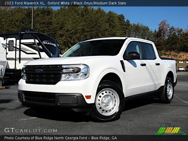 2023 Ford Maverick XL in Oxford White