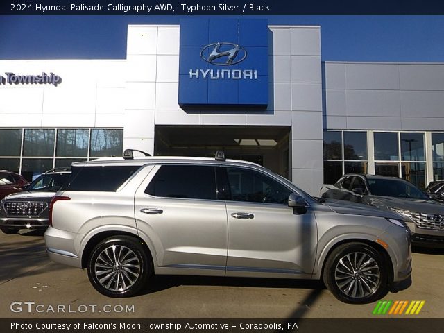 2024 Hyundai Palisade Calligraphy AWD in Typhoon Silver