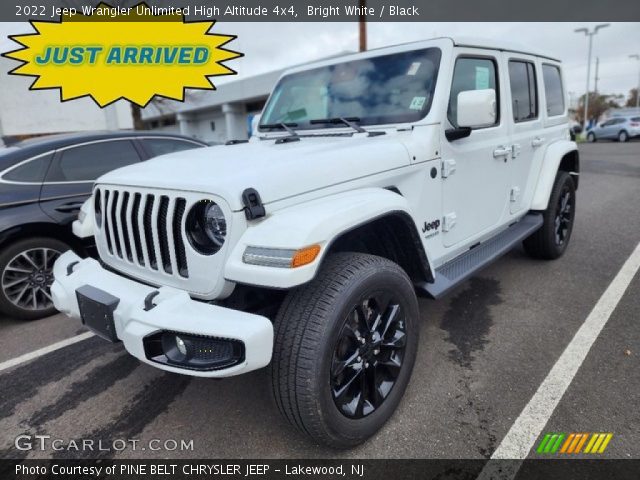 2022 Jeep Wrangler Unlimited High Altitude 4x4 in Bright White