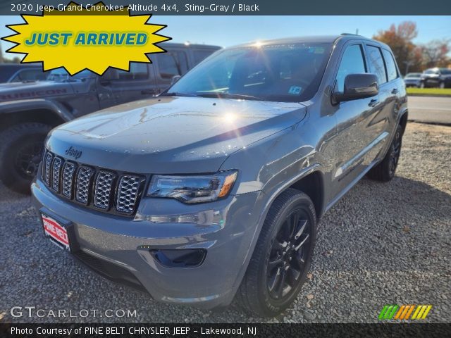 2020 Jeep Grand Cherokee Altitude 4x4 in Sting-Gray