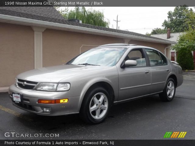 1998 Nissan Maxima GXE in Sterling Mist Metallic