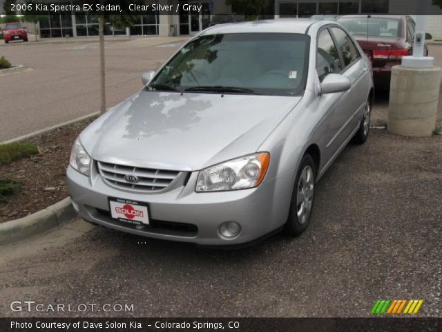 2006 Kia Spectra EX Sedan in Clear Silver