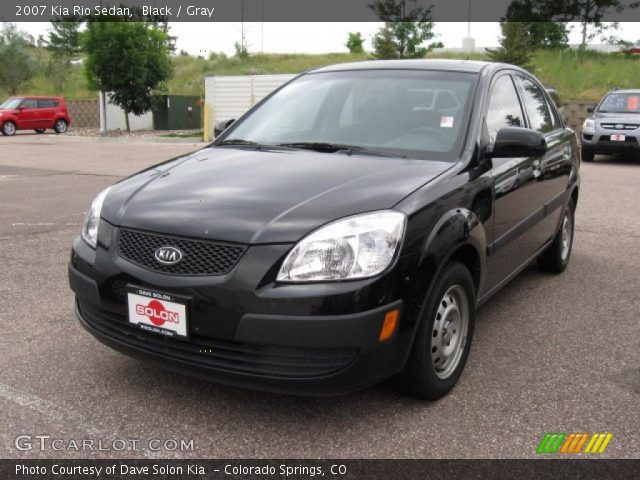 2007 Kia Rio Sedan in Black