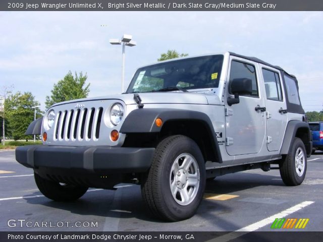 2009 Jeep Wrangler Unlimited X in Bright Silver Metallic