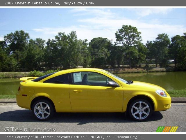 2007 Chevrolet Cobalt LS Coupe in Rally Yellow