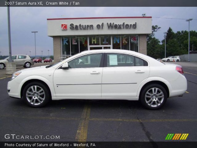 2007 Saturn Aura XE in Cream White