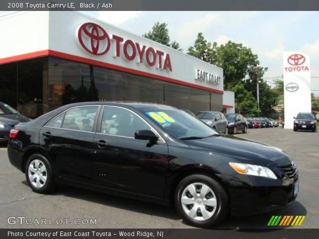 2008 Toyota Camry LE in Black