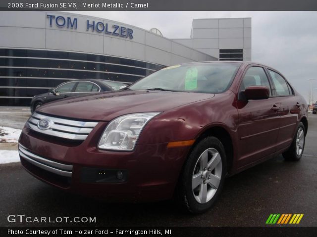 2006 Ford Fusion SE V6 in Merlot Metallic