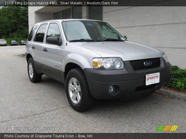 2006 Ford Escape Hybrid 4WD in Silver Metallic