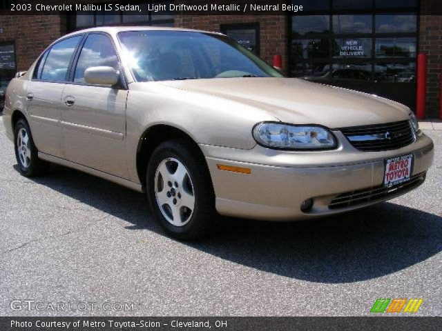 2003 Chevrolet Malibu LS Sedan in Light Driftwood Metallic