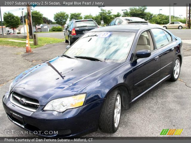 2007 Subaru Legacy 2.5i Sedan in Regal Blue Pearl