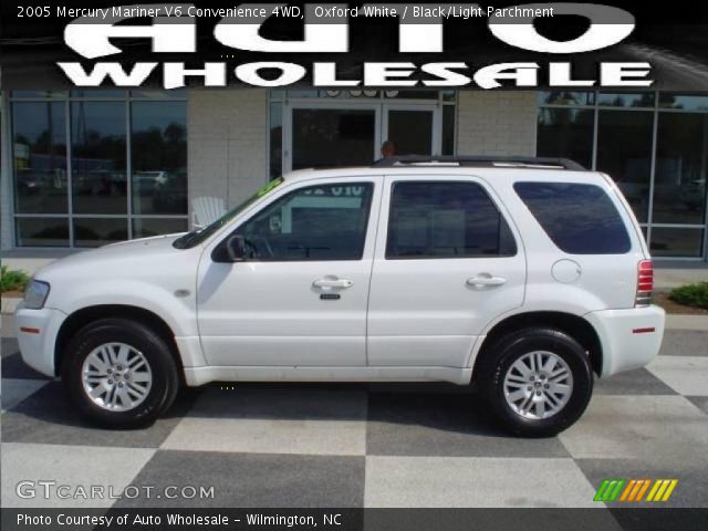 2005 Mercury Mariner V6 Convenience 4WD in Oxford White