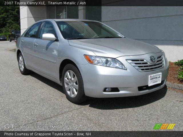 2007 Toyota Camry XLE in Titanium Metallic