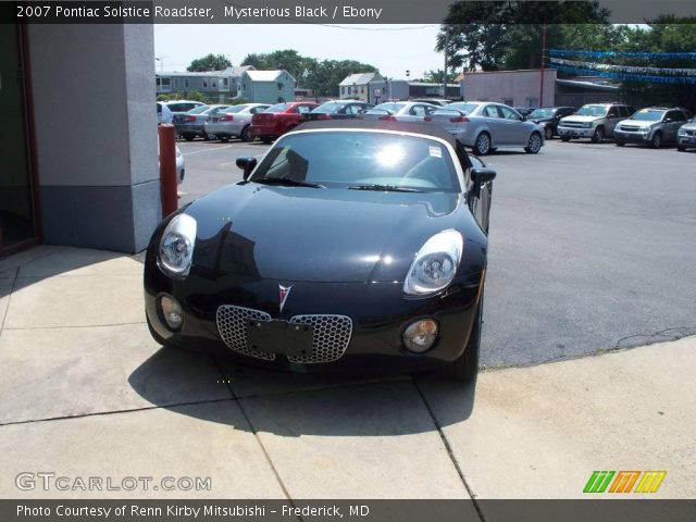 2007 Pontiac Solstice Roadster in Mysterious Black