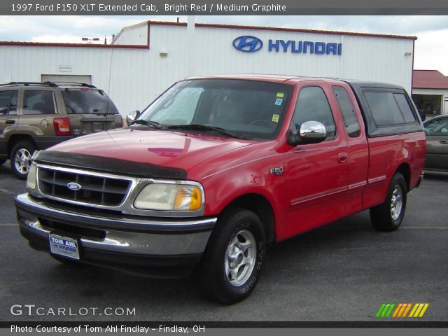 1997 Ford F150 XLT Extended Cab in Bright Red