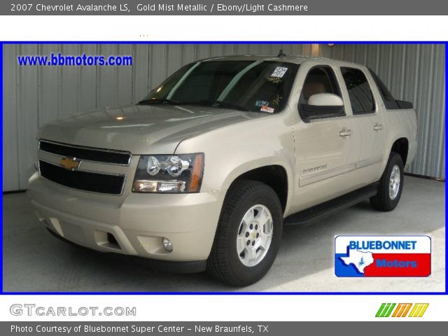 2007 Chevrolet Avalanche LS in Gold Mist Metallic