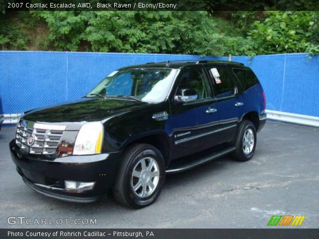 2007 Cadillac Escalade AWD in Black Raven