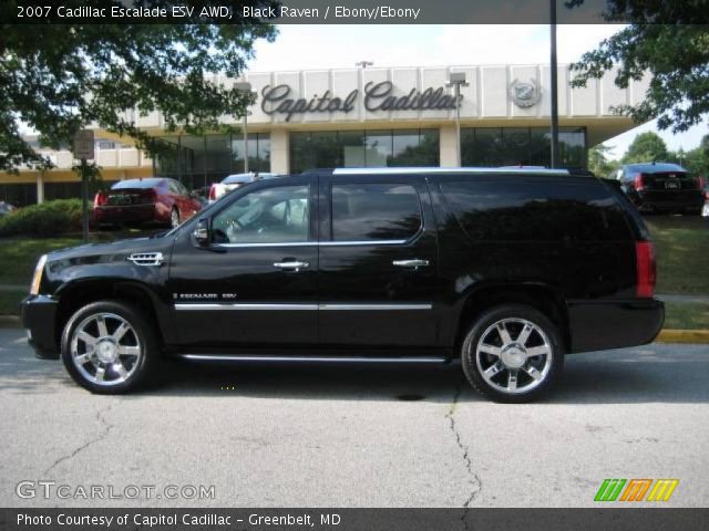 2007 Cadillac Escalade ESV AWD in Black Raven