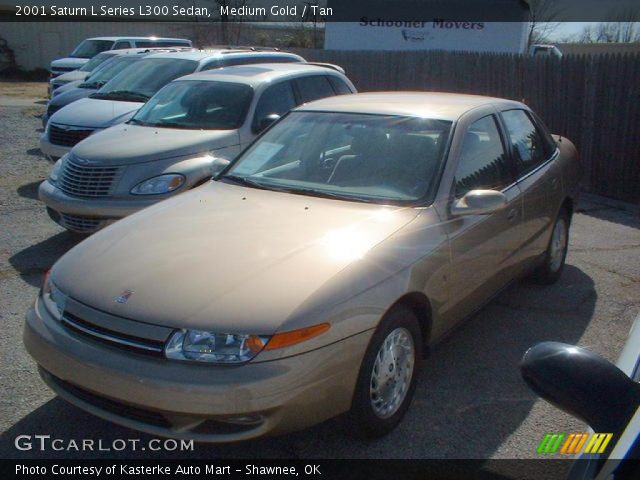 2001 Saturn L Series L300 Sedan in Medium Gold