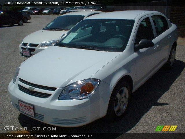 2007 Chevrolet Cobalt LS Sedan in Summit White