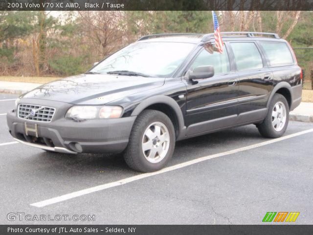 2001 Volvo V70 XC AWD in Black