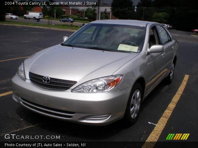 2004 Toyota Camry LE in Lunar Mist Metallic
