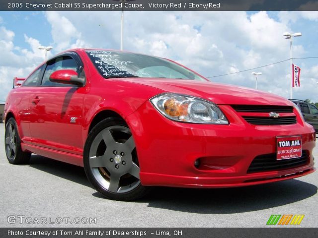 2005 Chevrolet Cobalt SS Supercharged Coupe in Victory Red