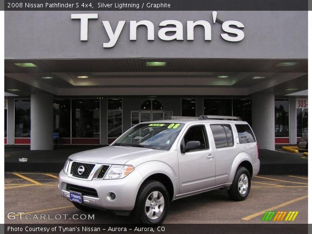 2008 Nissan Pathfinder S 4x4 in Silver Lightning