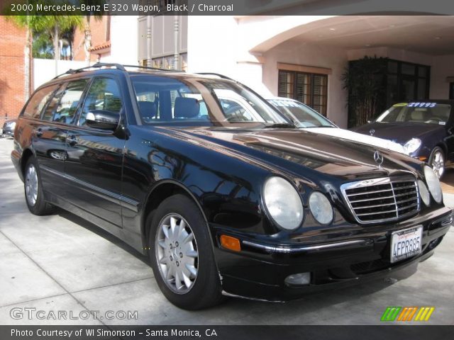 2000 Mercedes-Benz E 320 Wagon in Black