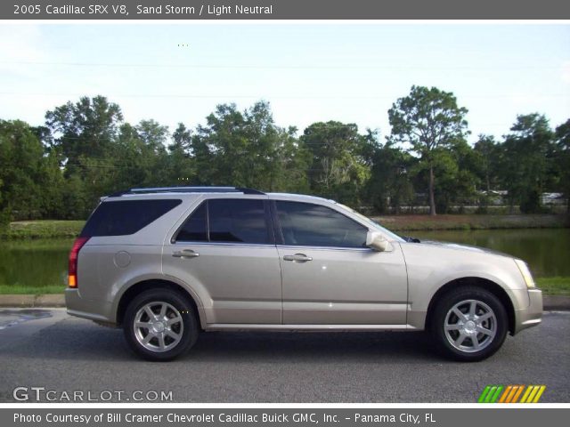 2005 Cadillac SRX V8 in Sand Storm