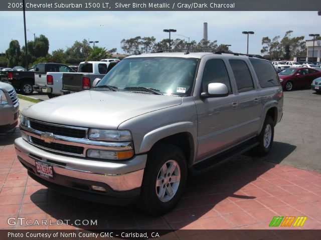 2005 Chevrolet Suburban 1500 LT in Silver Birch Metallic