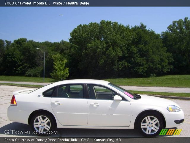 2008 Chevrolet Impala LT in White