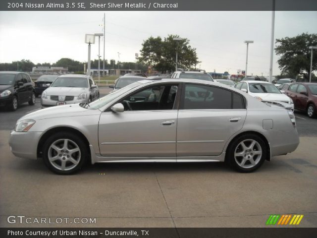 2004 Nissan altima 3.5 se #3