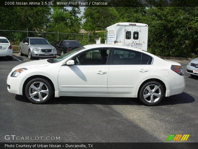 2008 Nissan Altima 3.5 SE in Winter Frost Pearl