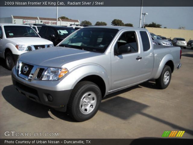2009 Nissan Frontier XE King Cab in Radiant Silver