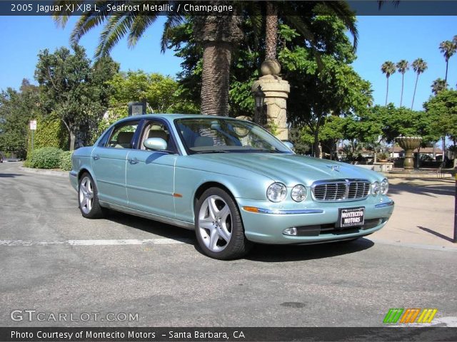 2005 Jaguar XJ XJ8 L in Seafrost Metallic