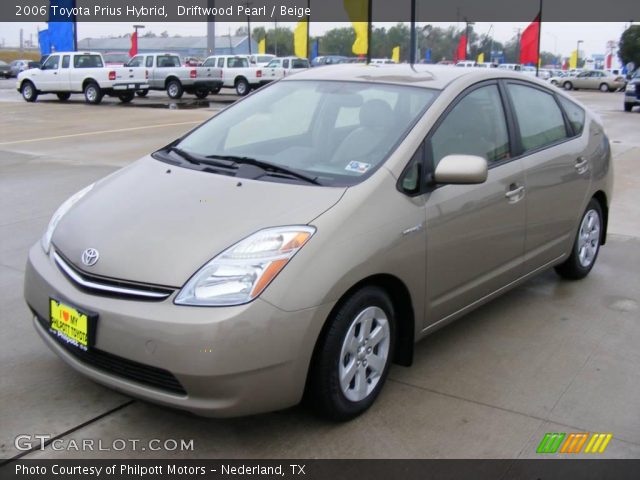 2006 Toyota Prius Hybrid in Driftwood Pearl