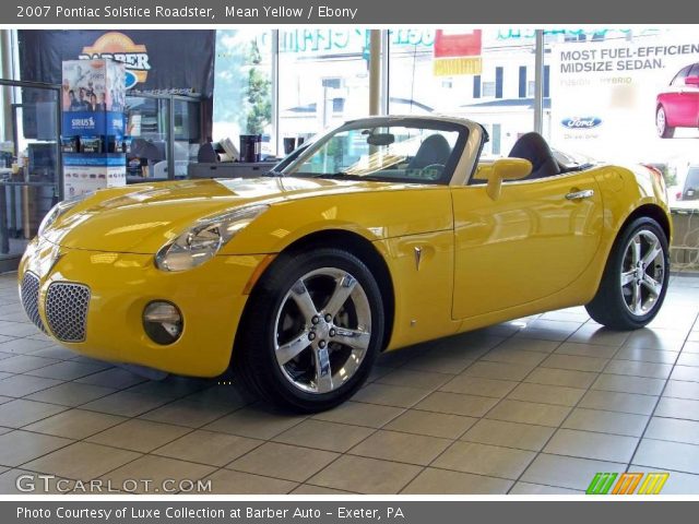 2007 Pontiac Solstice Roadster in Mean Yellow