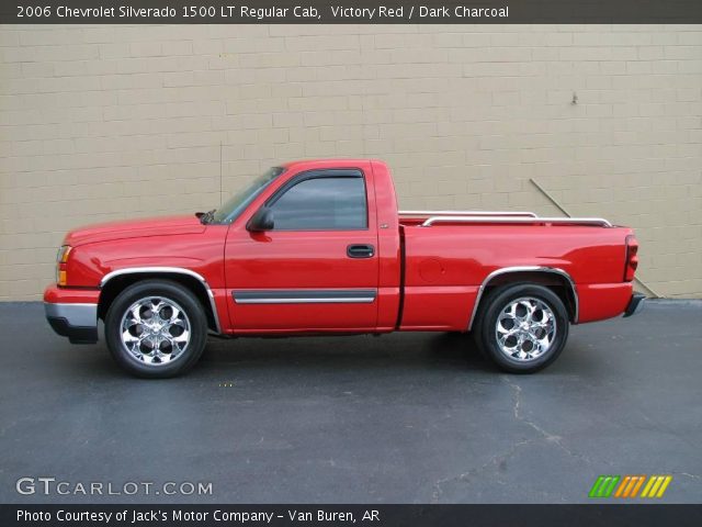 2006 Chevrolet Silverado 1500 LT Regular Cab in Victory Red