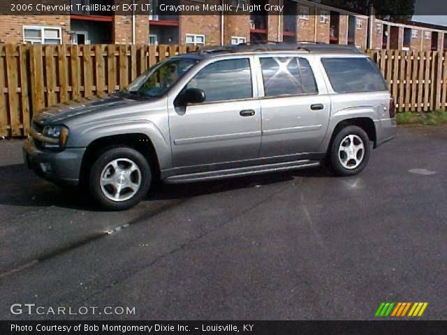 2006 Chevrolet TrailBlazer EXT LT in Graystone Metallic