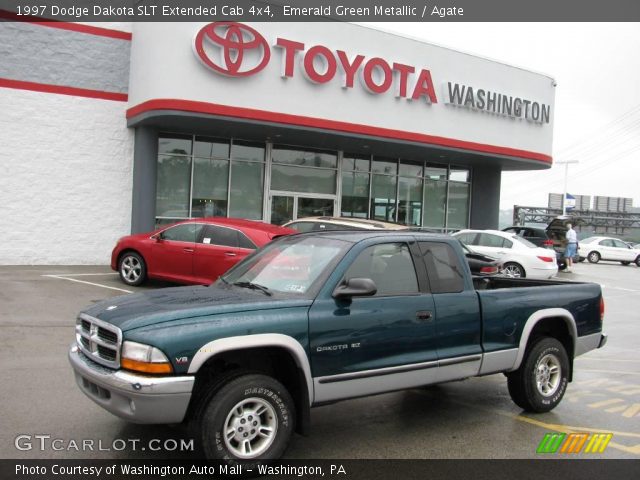 1997 Dodge Dakota SLT Extended Cab 4x4 in Emerald Green Metallic