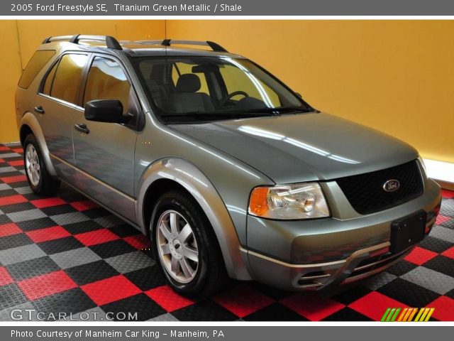 2005 Ford Freestyle SE in Titanium Green Metallic