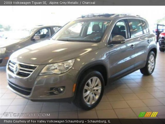 2009 Volkswagen Tiguan SE in Alpine Grey Metallic