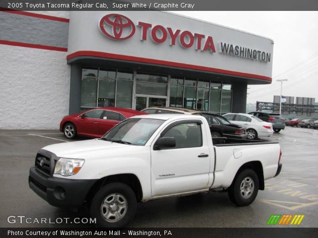 2005 Toyota Tacoma Regular Cab in Super White