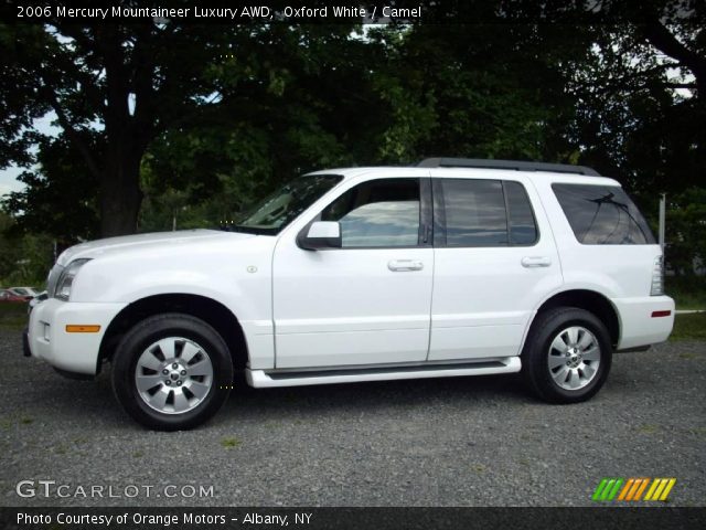 2006 Mercury Mountaineer Luxury AWD in Oxford White