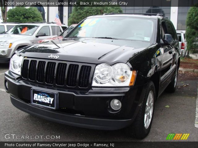 2006 Jeep Grand Cherokee Laredo 4x4 in Black