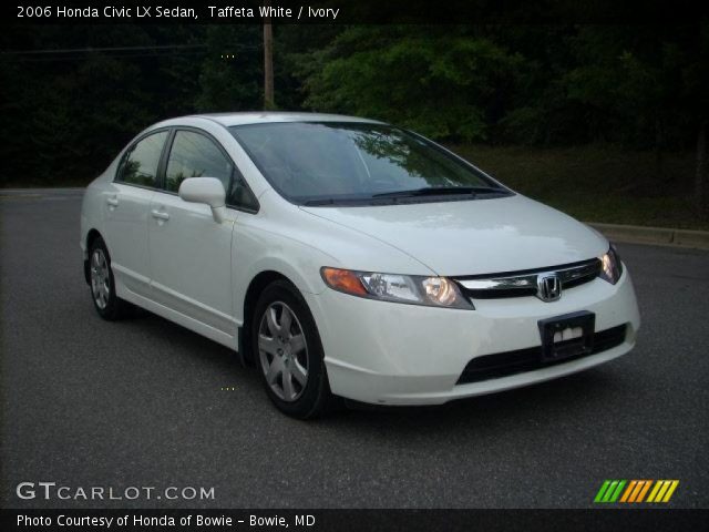 2006 Honda Civic LX Sedan in Taffeta White