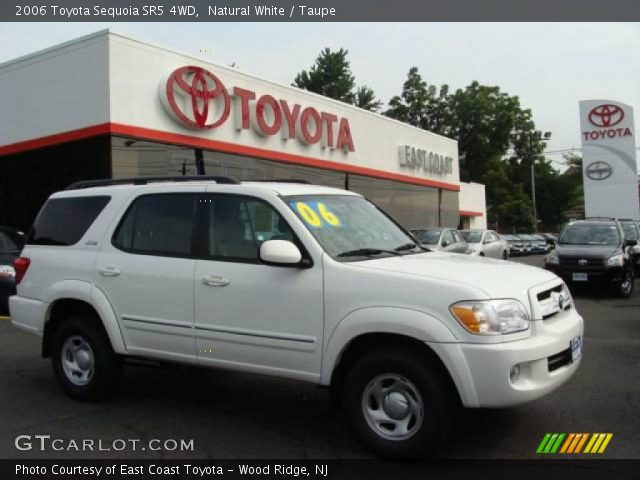 2006 Toyota Sequoia SR5 4WD in Natural White